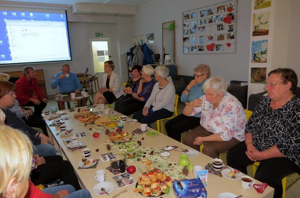 Święto seniorów – Miejska Biblioteka Publiczna